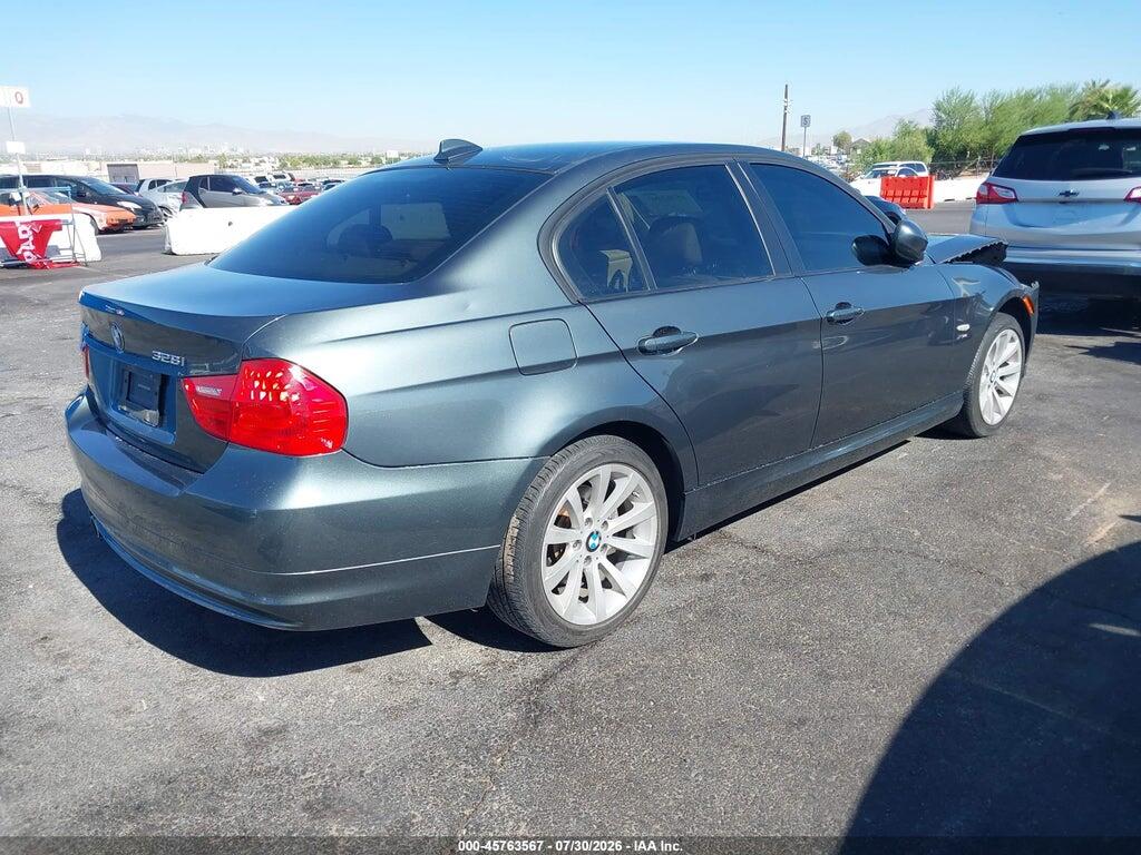 WBAPK7C59BA973803 2011 BMW 328I photo no. 4