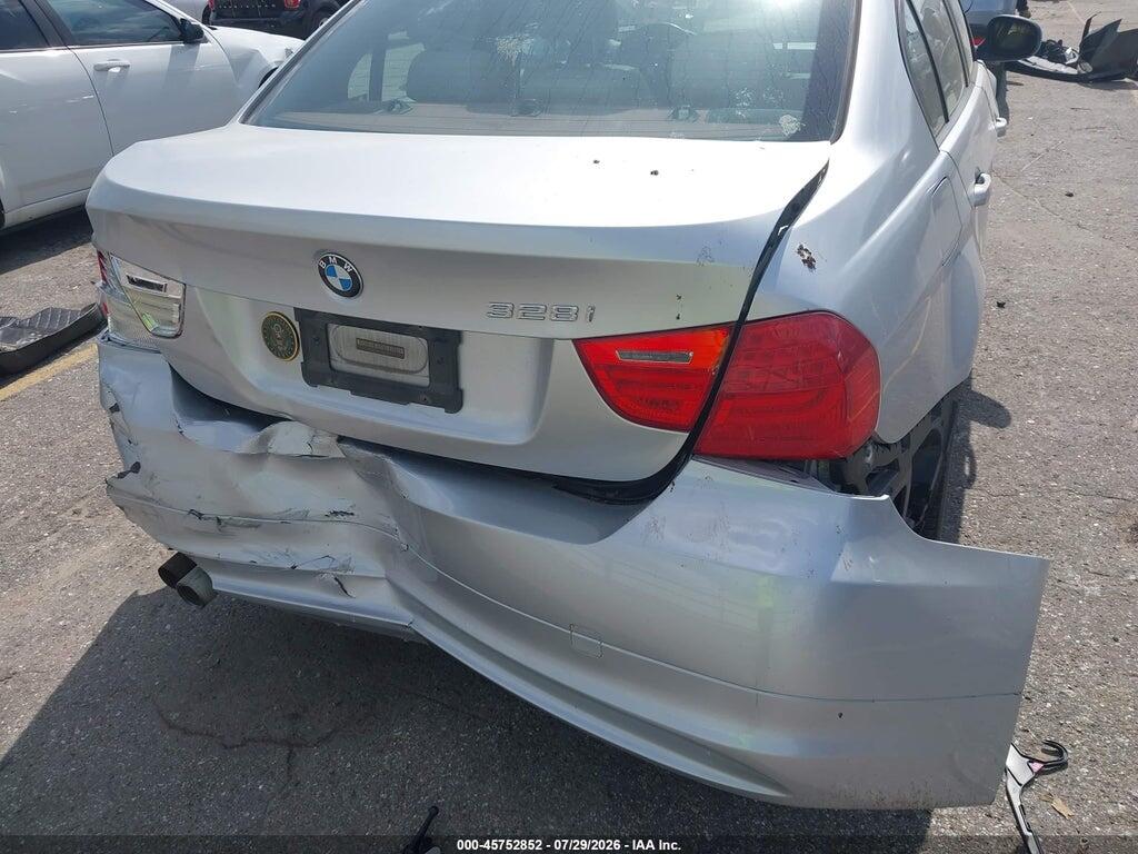 WBAPH7C51BE677052 2011 BMW 328I photo no. 6