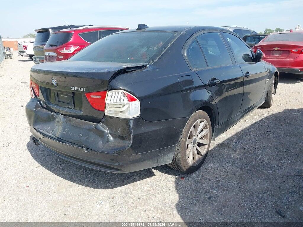 WBAPK5G57BNN31559 2011 BMW 328I photo no. 4