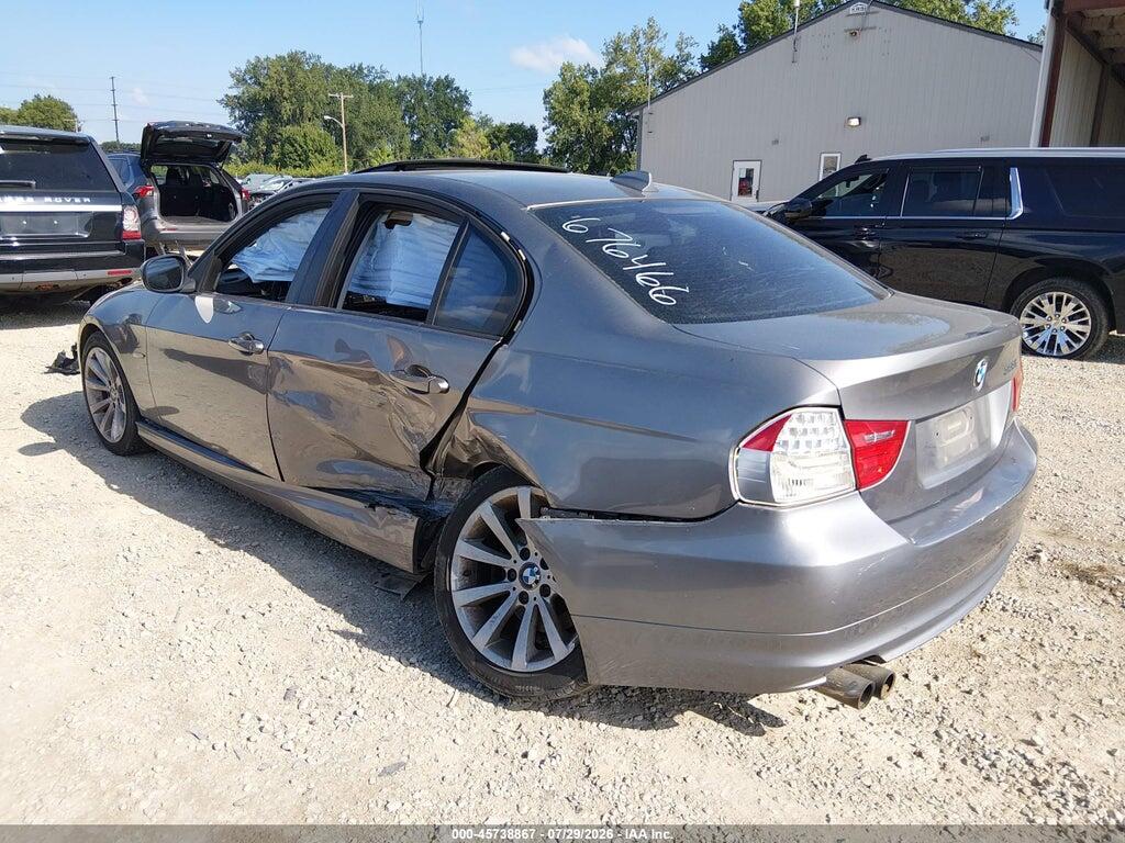 WBAPH7C51BE676466 2011 BMW 328I photo no. 3