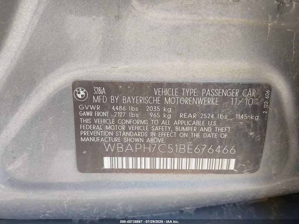 WBAPH7C51BE676466 2011 BMW 328I photo no. 9