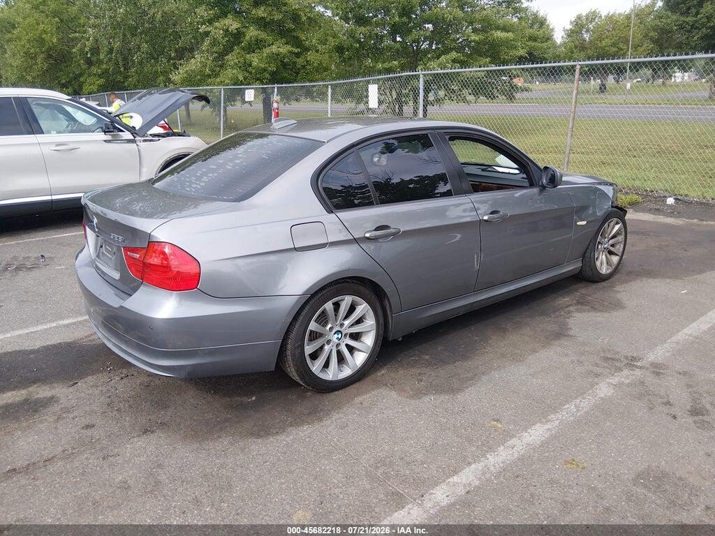 WBAPH7C51BE679495 2011 BMW 328I photo no. 4