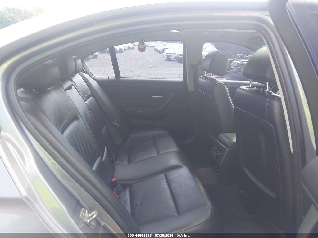 WBAPK7C56BF087697 2011 BMW 328I photo no. 8