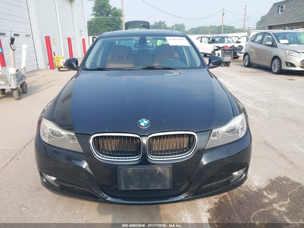 WBAPK7C50BA816368 2011 BMW 328I photo no. 12