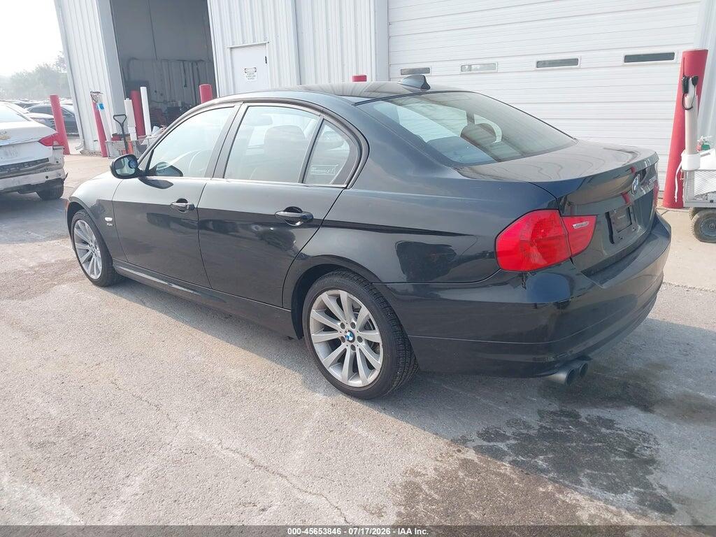 WBAPK7C50BA816368 2011 BMW 328I photo no. 3