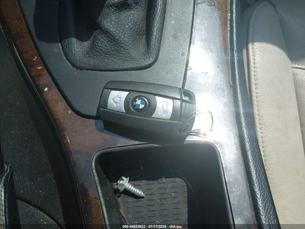 WBAPK7C57BF083531 2011 BMW 328I photo no. 11