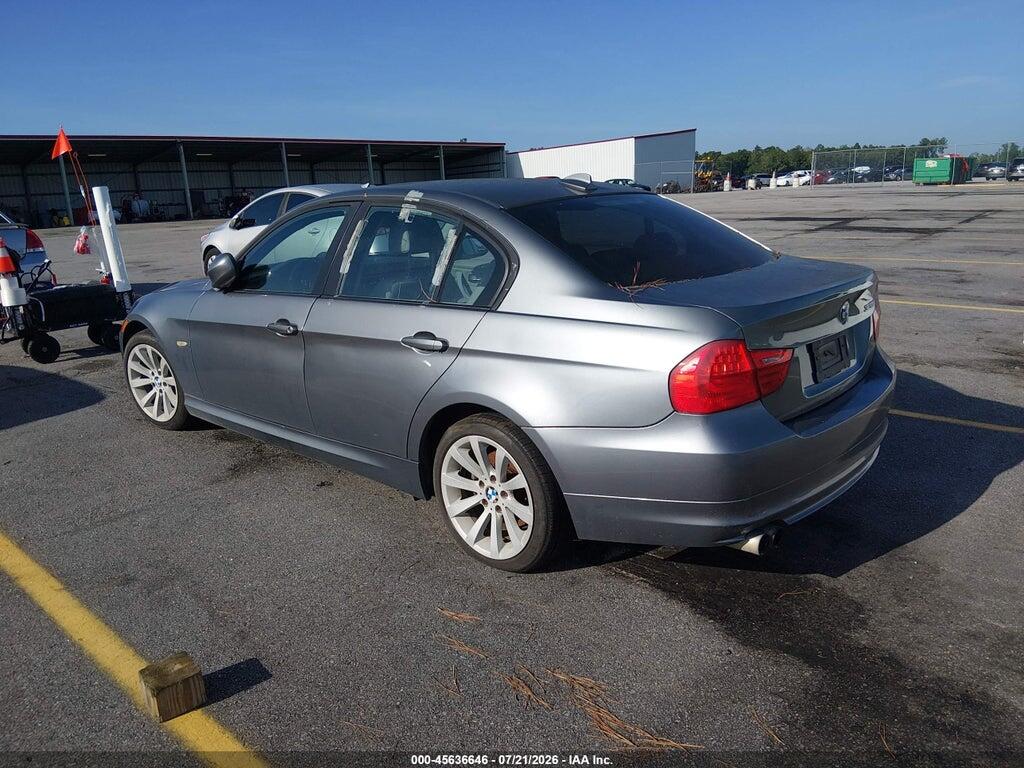 WBAPH7C54BE679619 2011 BMW 328I photo no. 3