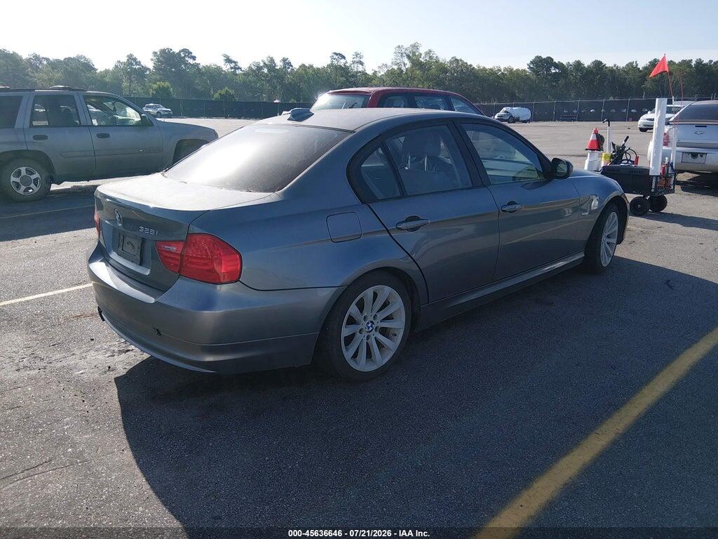 WBAPH7C54BE679619 2011 BMW 328I photo no. 4