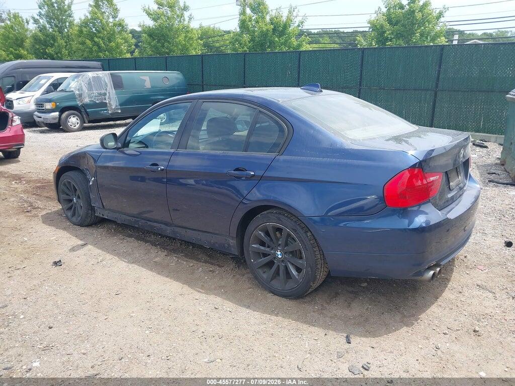 WBAPH7G54BNM55325 2011 BMW 328I photo no. 3