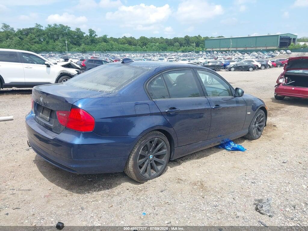 WBAPH7G54BNM55325 2011 BMW 328I photo no. 4