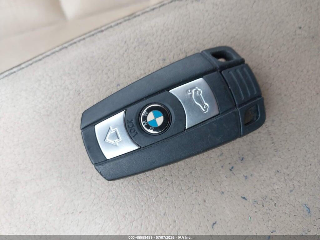 WBAPK5C59BF127498 2011 BMW 328I photo no. 11