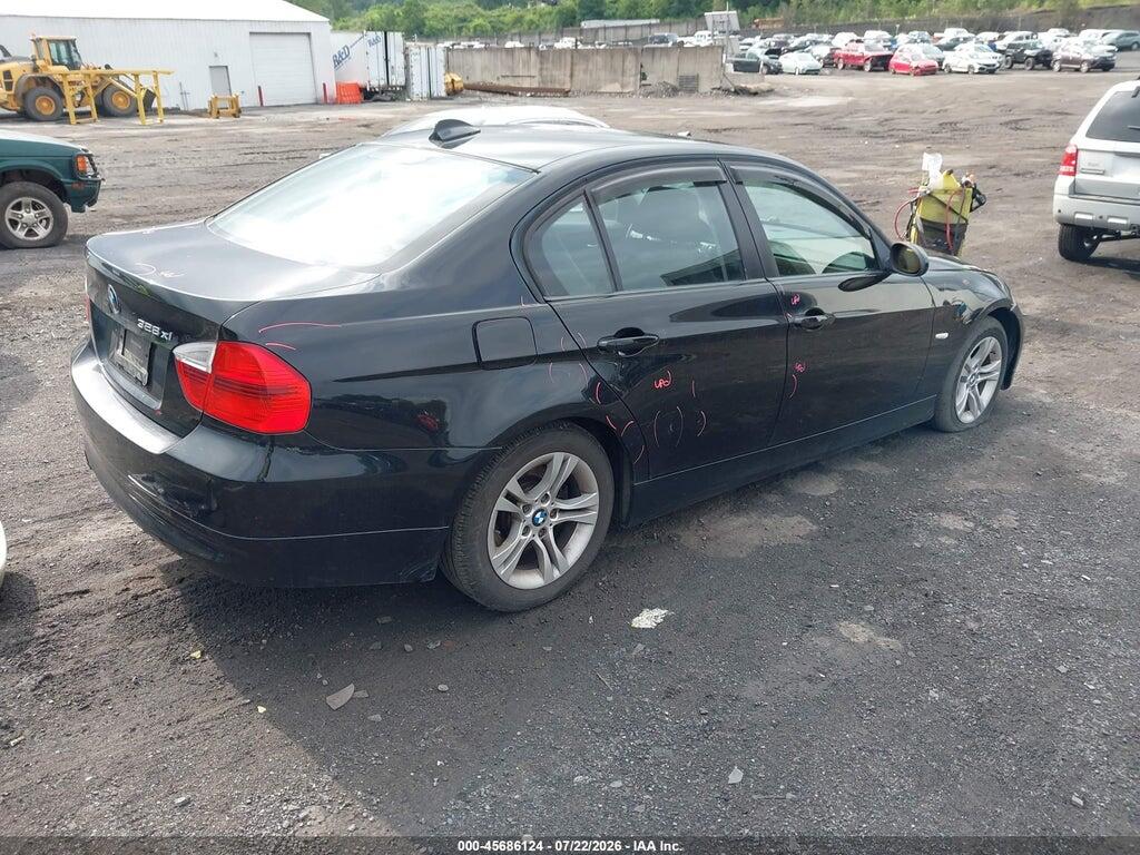 WBAVC93568K039939 2008 BMW 328XI photo no. 4