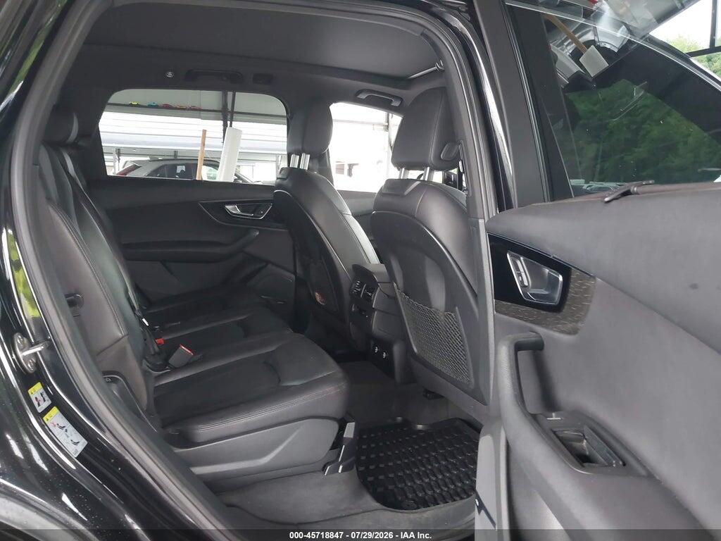 WA1LAAF76JD018222 2018 AUDI Q7 photo no. 8