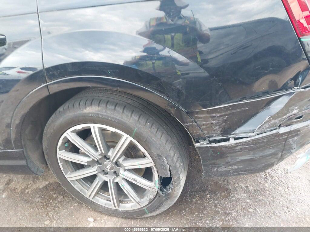WA1VAAF71JD010537 2018 AUDI Q7 photo no. 6
