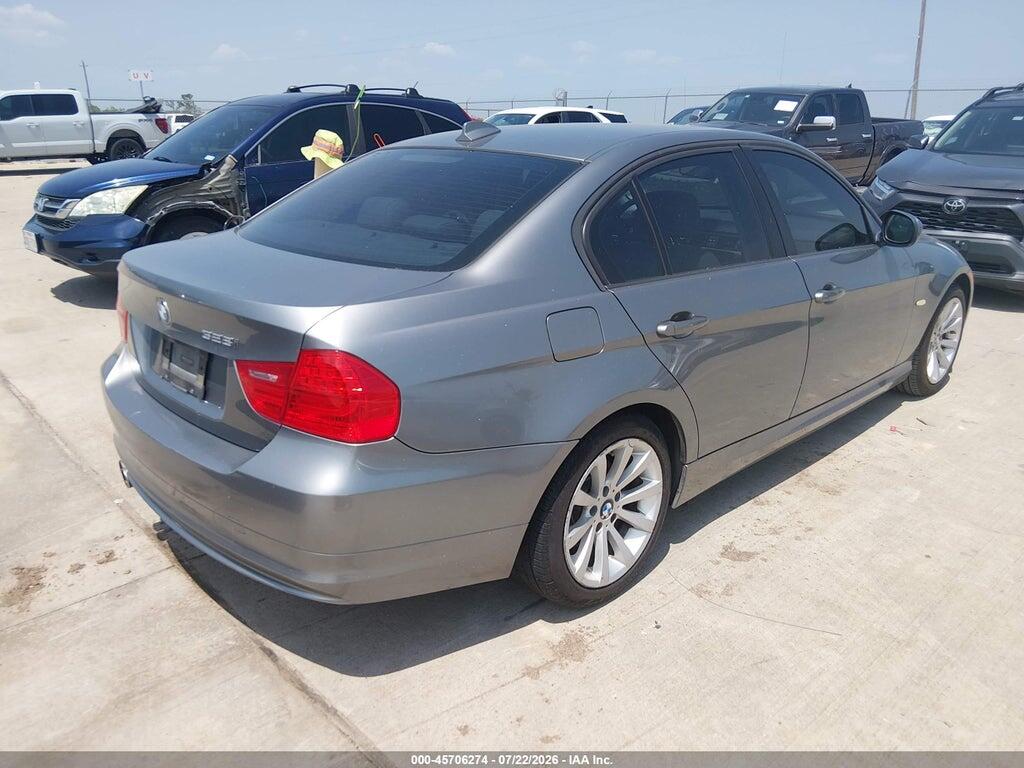 WBAPH7C5XBA801746 2011 BMW 328I photo no. 4