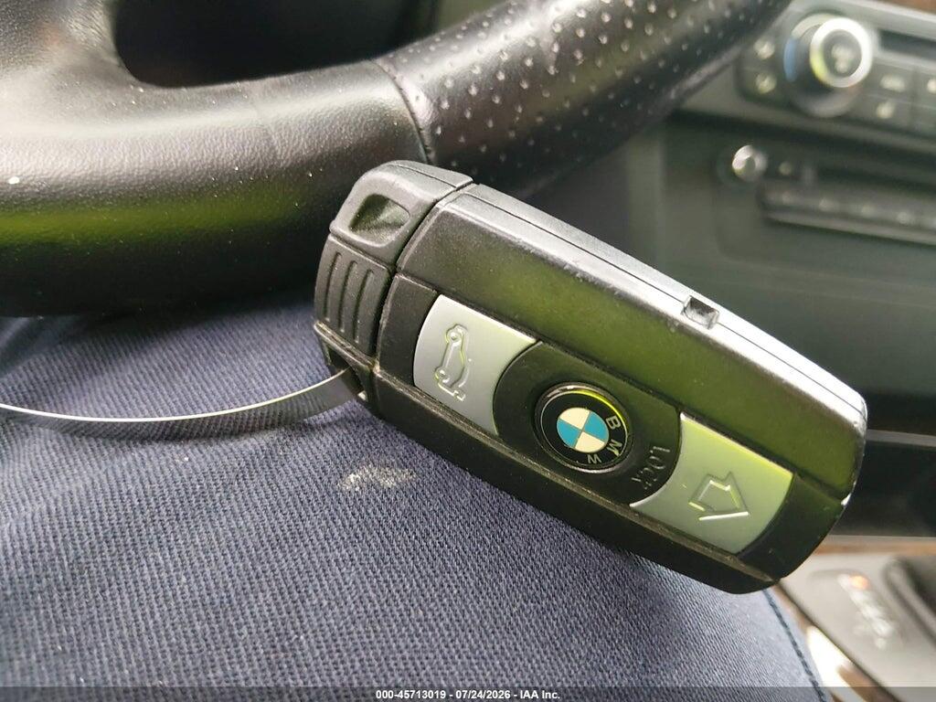 WBAPN7C56BF184308 2011 BMW 335D photo no. 11