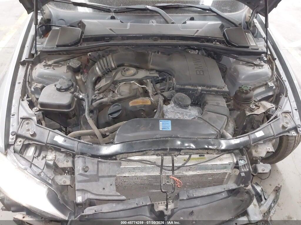 WBAPM5C56BE576332 2011 BMW 335I photo no. 10