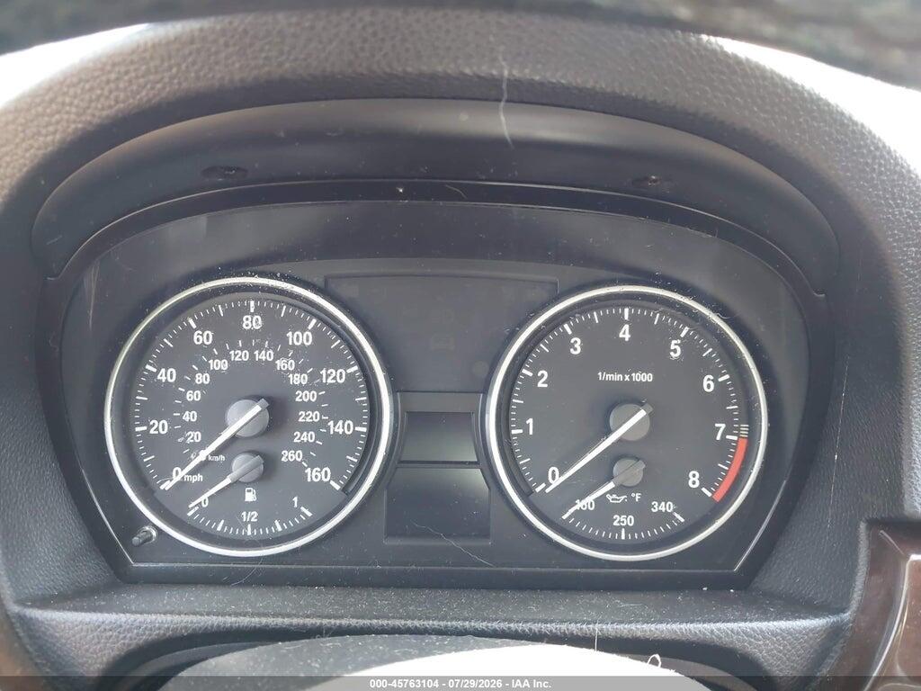 WBAPL5C55BA919366 2011 BMW 335I photo no. 7