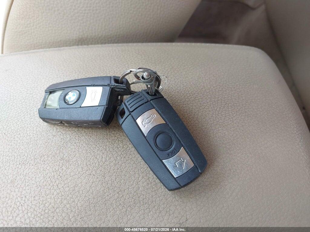 WBAPM5C50BE576259 2011 BMW 335I photo no. 11