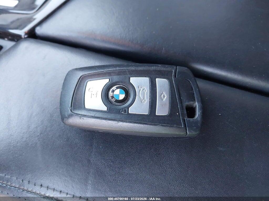 WBAFR7C57BC602831 2011 BMW 535I photo no. 11