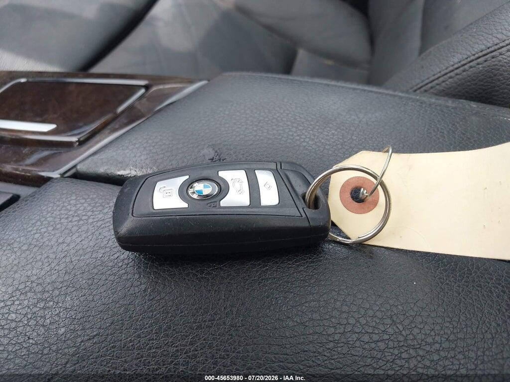 WBAFU9C53BC783906 2011 BMW 550I photo no. 11