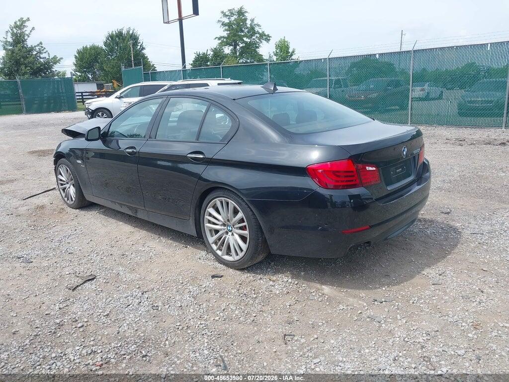 WBAFU9C53BC783906 2011 BMW 550I photo no. 3