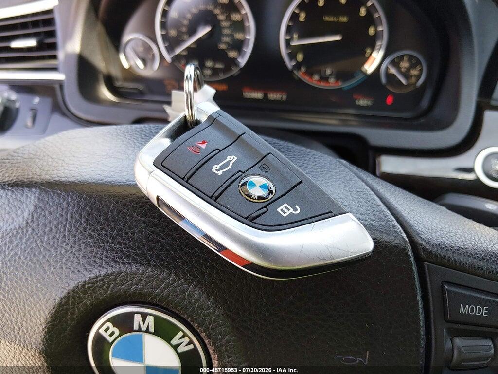 WBASP4C55BC341525 2011 BMW 550I GRAN TURISMO photo no. 11
