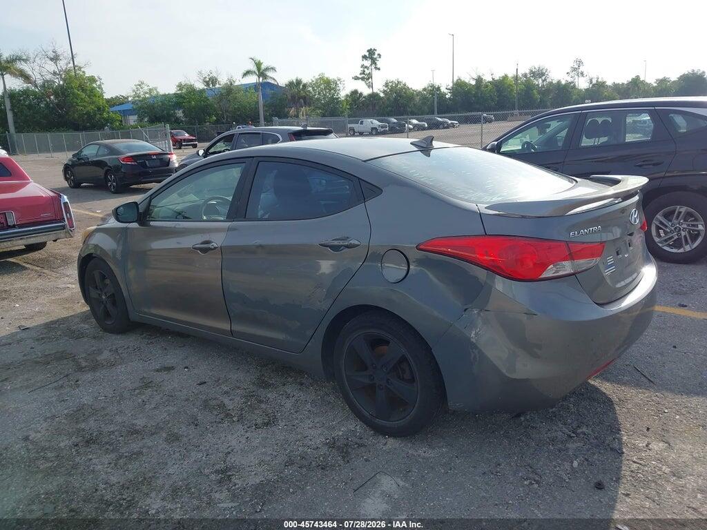 5NPDH4AE2DH343896 2013 HYUNDAI ELANTRA photo no. 3