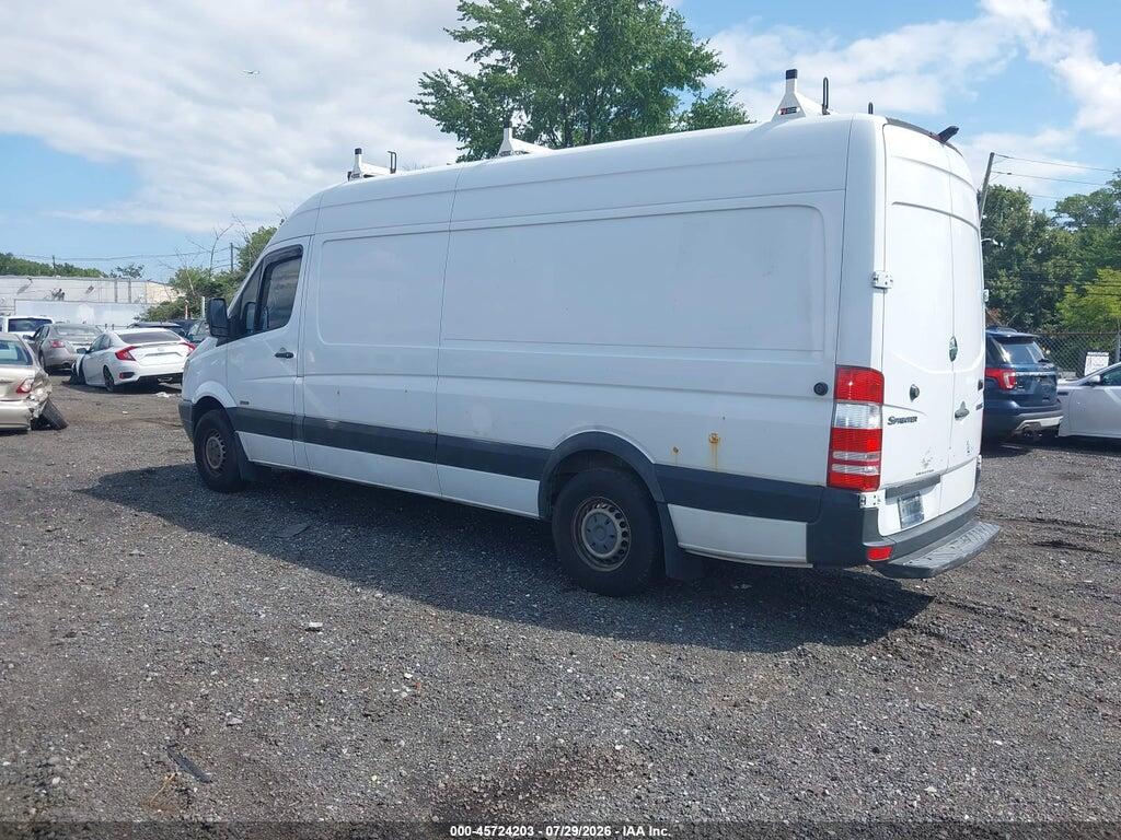 WDYPE8CC0D5811802 2013 FREIGHTLINER SPRINTER photo no. 3
