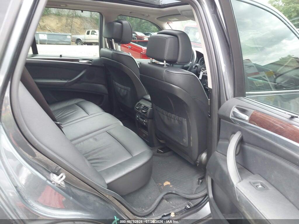 5UXZV4C52BLL58367 2011 BMW X5 photo no. 8