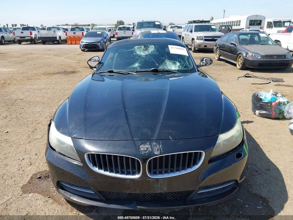 WBALM5C53BE379200 2011 BMW Z4 photo no. 12
