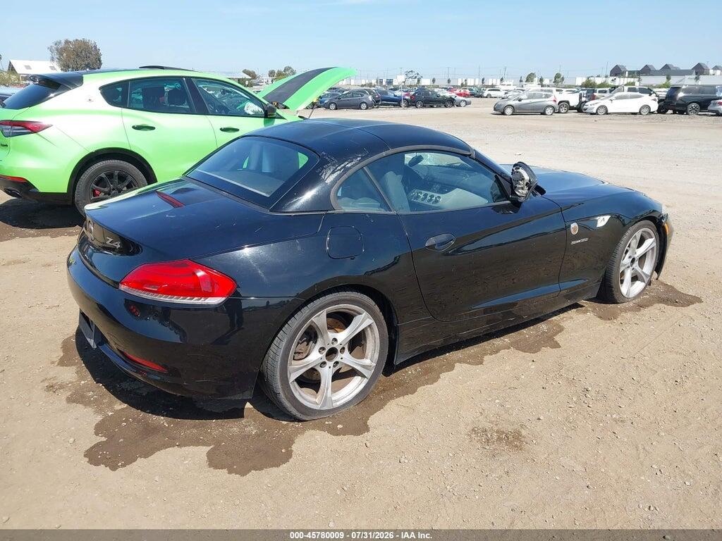 WBALM5C53BE379200 2011 BMW Z4 photo no. 4