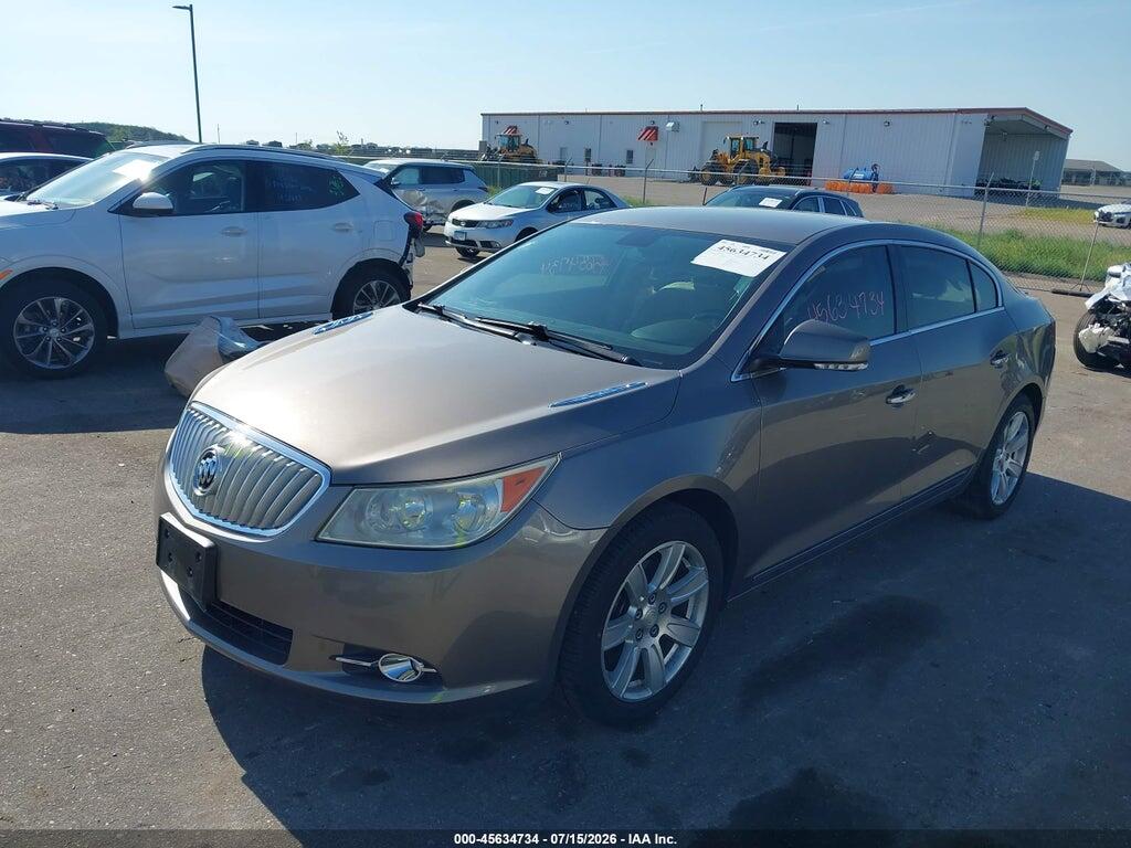 1G4GC5EC3BF321368 2011 BUICK LACROSSE photo no. 2