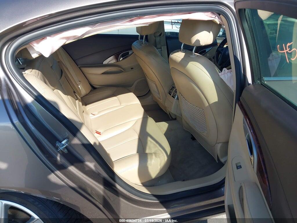1G4GC5EC3BF321368 2011 BUICK LACROSSE photo no. 8
