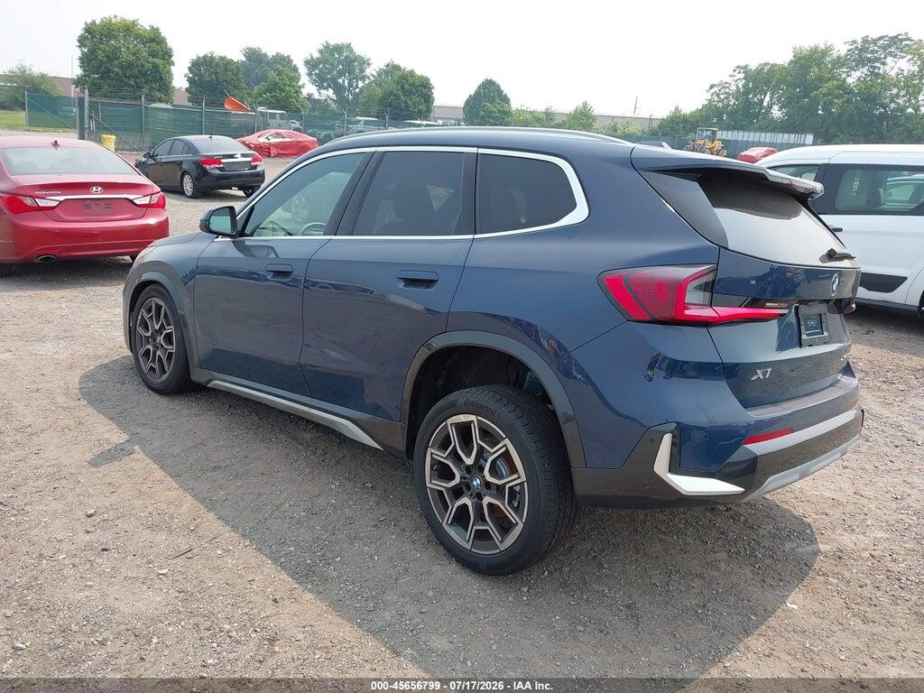 WBX73EF09T5604408 2026 BMW X1 photo no. 3