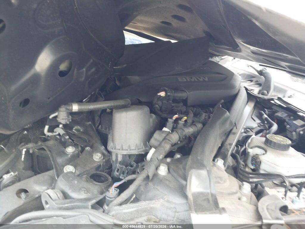 WBA8B9G58HNU48565 2017 BMW 3 SERIES photo no. 10