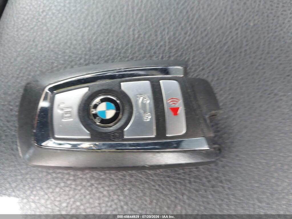 WBA8B9G58HNU48565 2017 BMW 3 SERIES photo no. 11