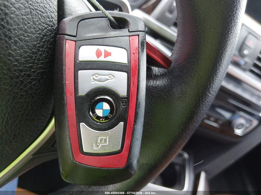 WBA8B9G57HNU09479 2017 BMW 3 SERIES photo no. 11