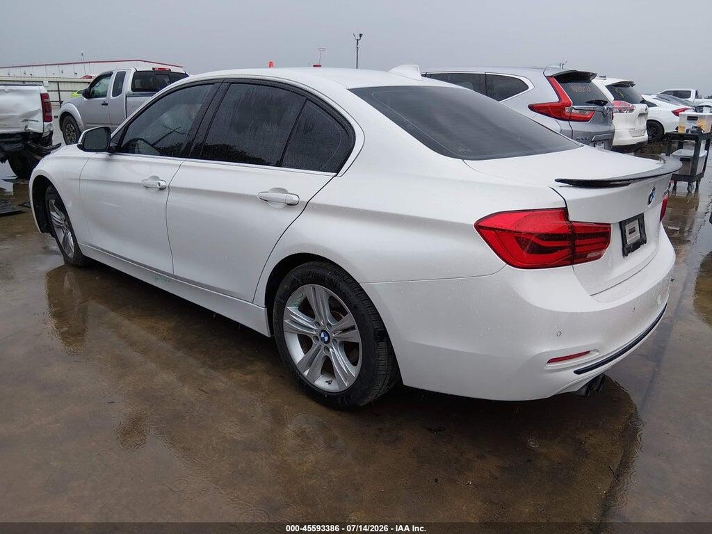 WBA8B9G57HNU09479 2017 BMW 3 SERIES photo no. 3