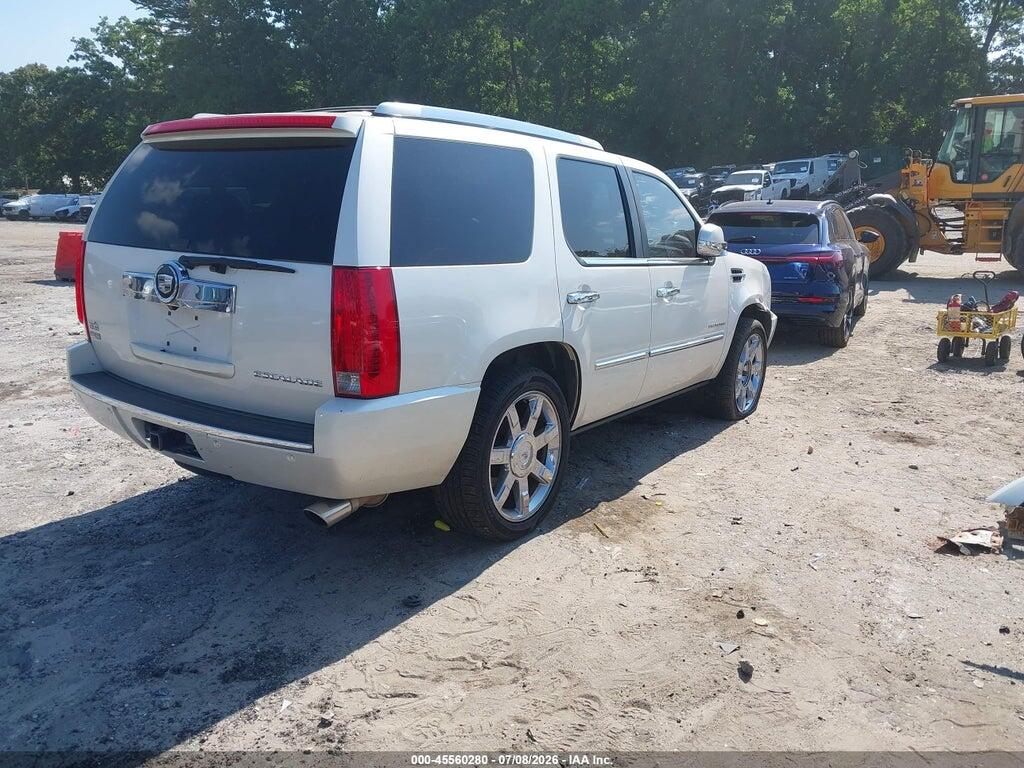 1GYUKBEF2AR270536 2010 CADILLAC ESCALADE photo no. 4