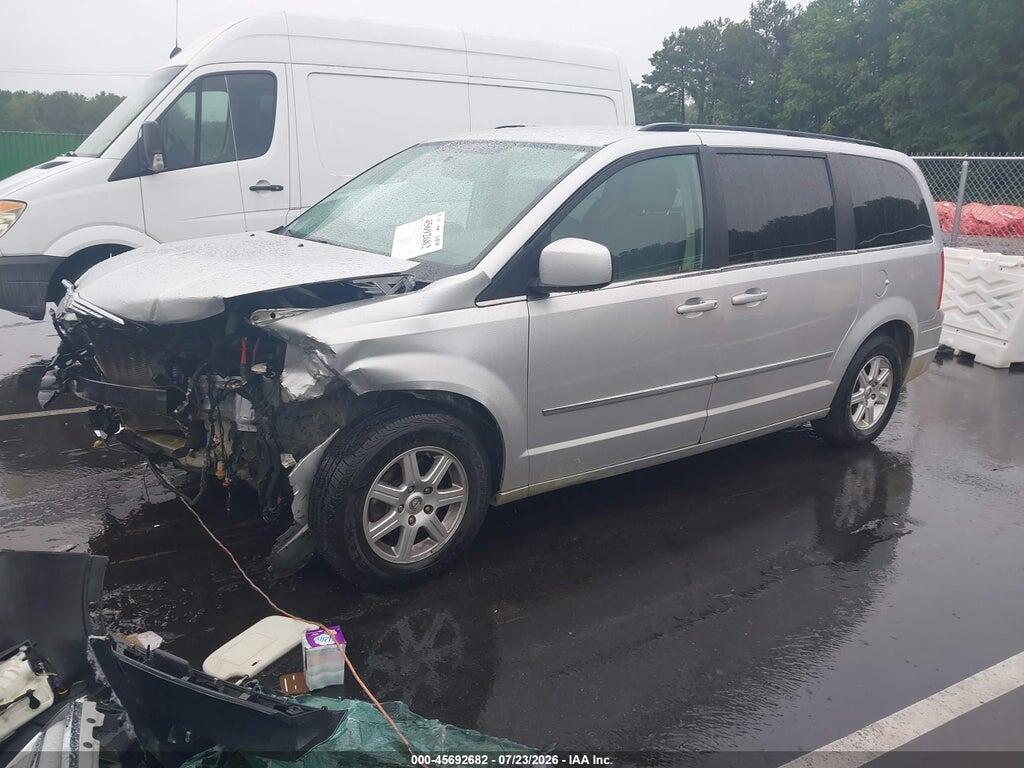 2A4RR5D1XAR460460 2010 CHRYSLER TOWN & COUNTRY photo no. 2