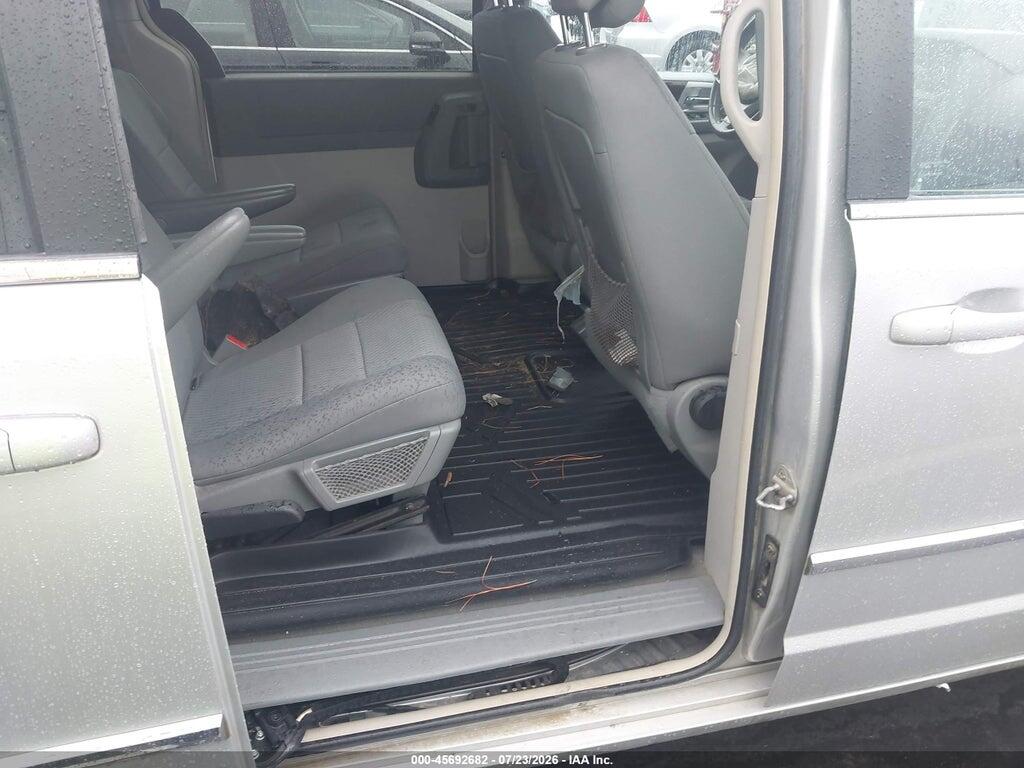 2A4RR5D1XAR460460 2010 CHRYSLER TOWN & COUNTRY photo no. 8