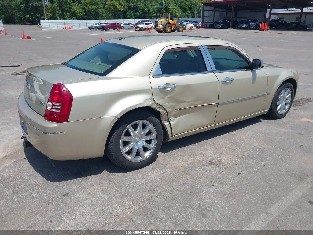 2C3CA5CV7AH147397 2010 CHRYSLER 300 photo no. 4