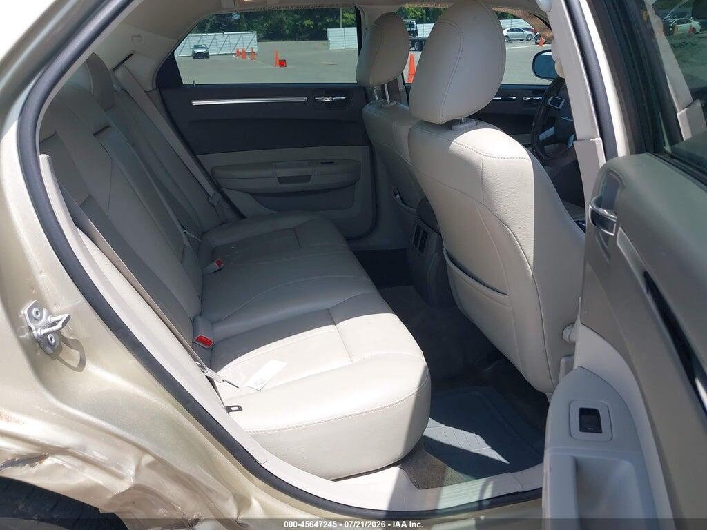 2C3CA5CV7AH147397 2010 CHRYSLER 300 photo no. 8
