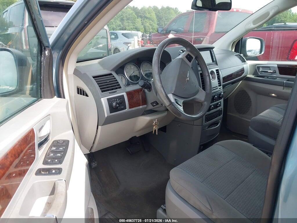 2A4RR5D1XAR414790 2010 CHRYSLER TOWN & COUNTRY photo no. 5