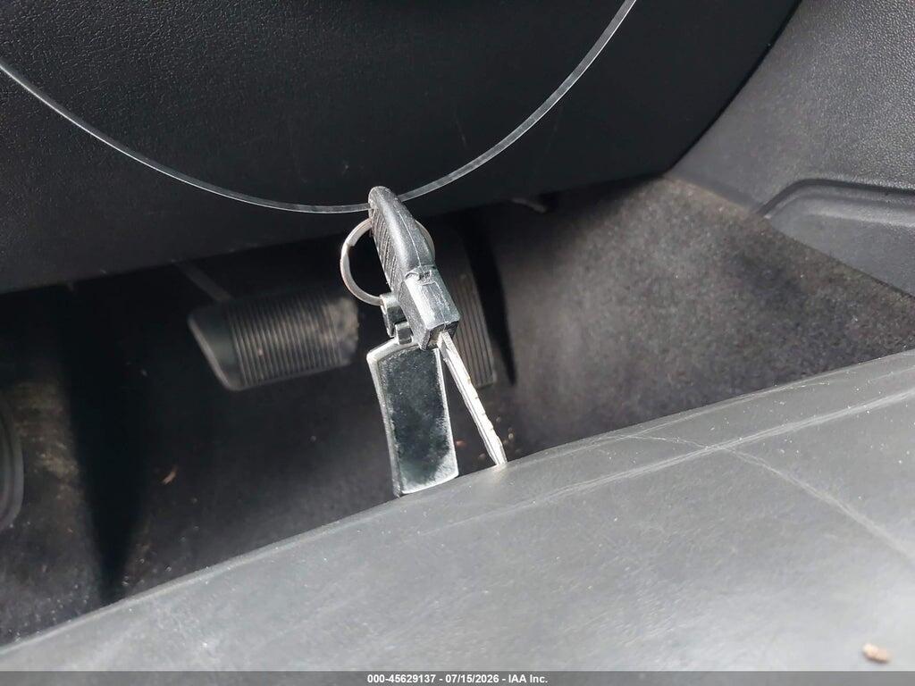 2C3CA6CT3AH114840 2010 CHRYSLER 300C photo no. 11