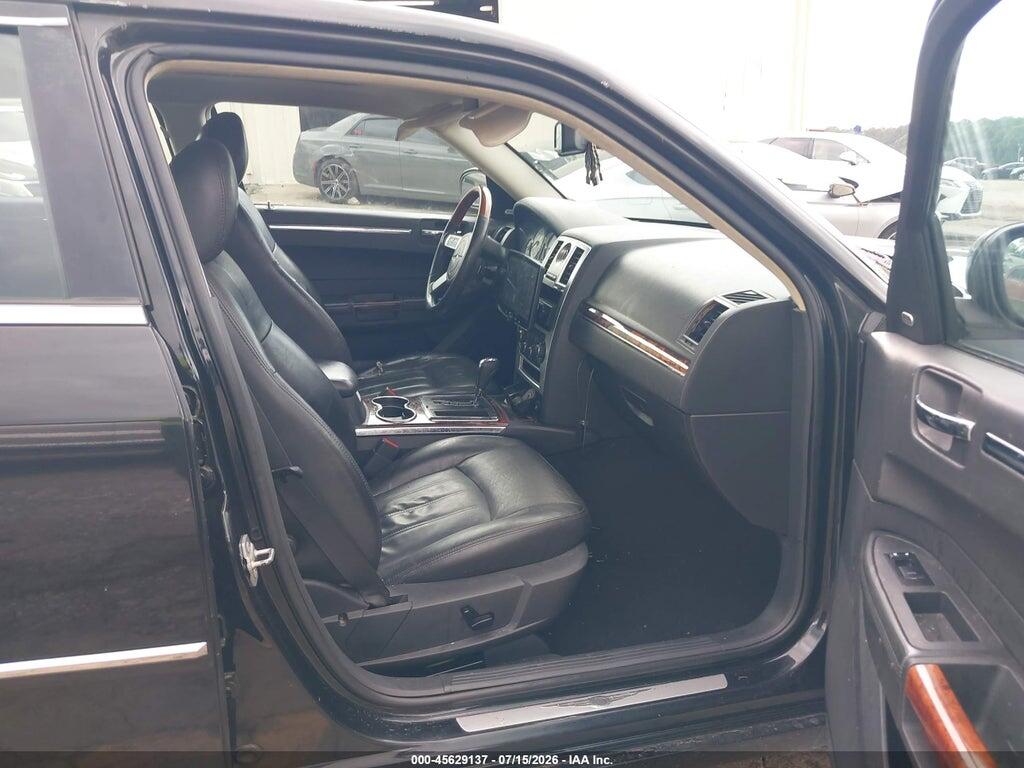 2C3CA6CT3AH114840 2010 CHRYSLER 300C photo no. 5
