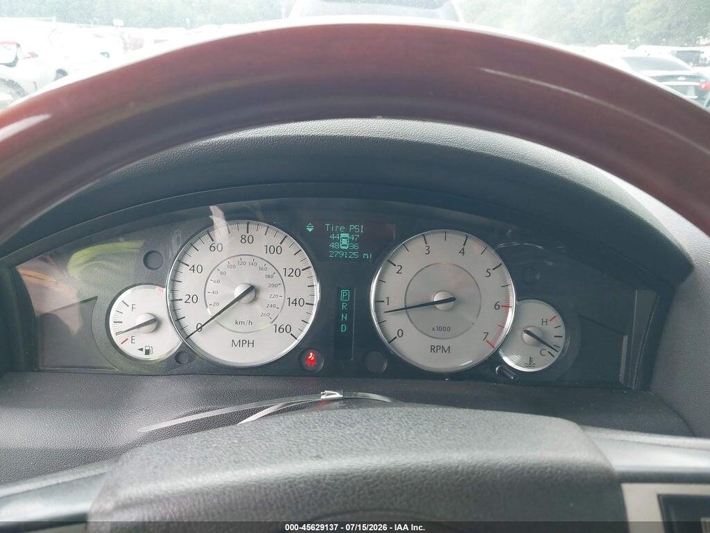 2C3CA6CT3AH114840 2010 CHRYSLER 300C photo no. 7