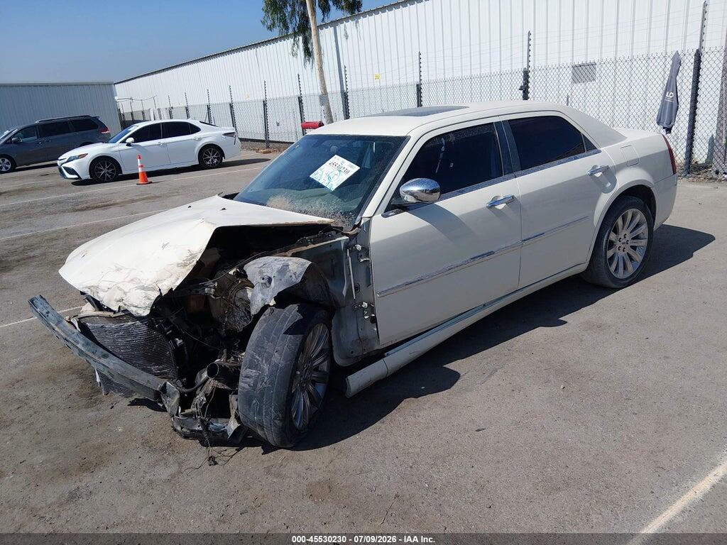 2C3CA5CV1AH206413 2010 CHRYSLER 300 photo no. 2