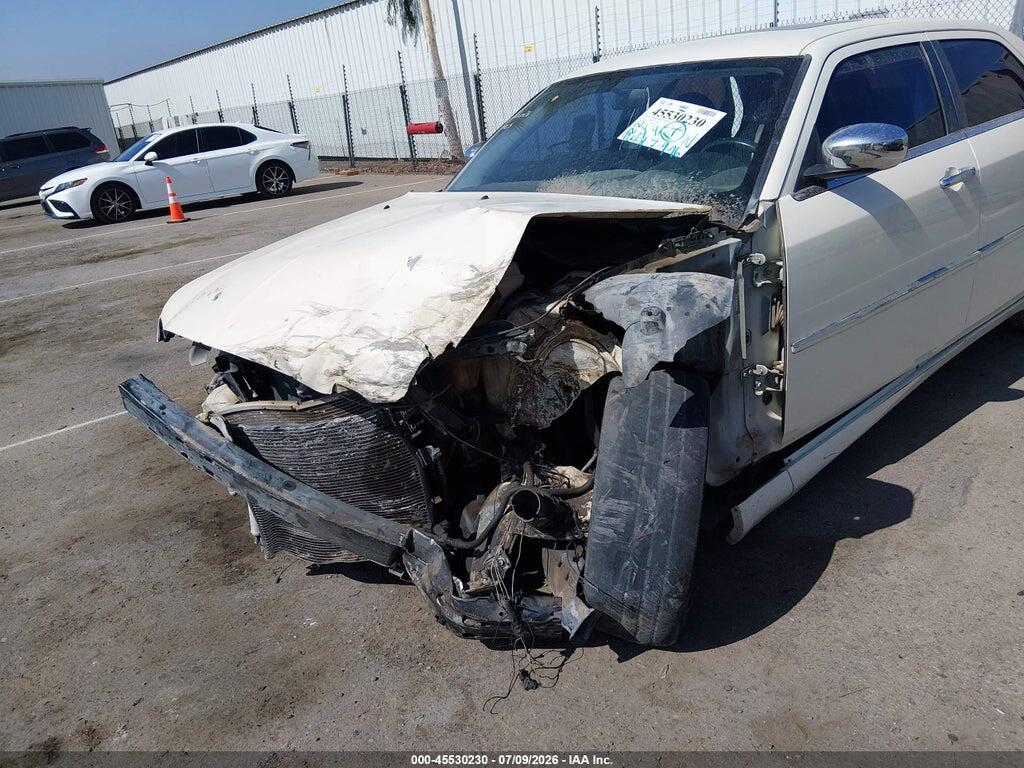 2C3CA5CV1AH206413 2010 CHRYSLER 300 photo no. 6